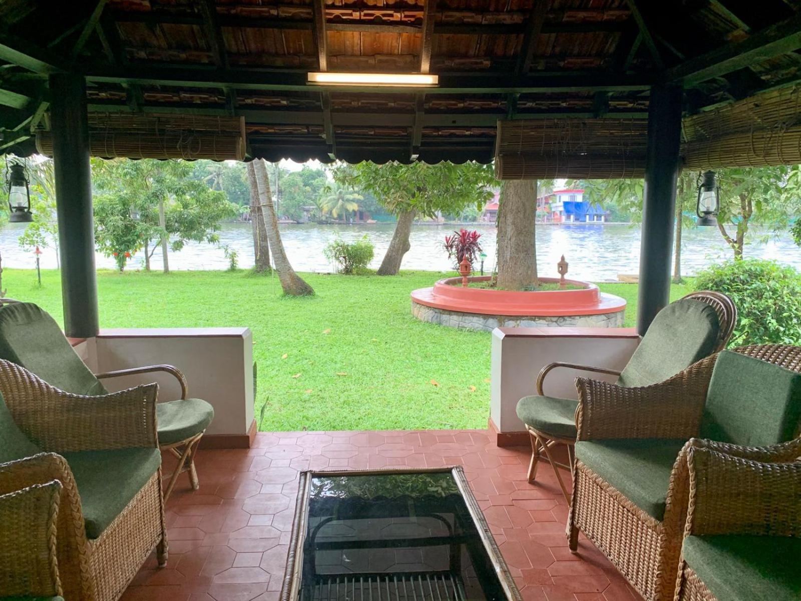 The Pamba Heritage Villa Champakulam Zewnętrze zdjęcie